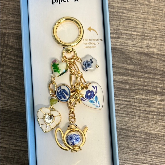 Piper K Teapot Vintage Style Bag Charm 🫖💙 - Picture 4 of 10